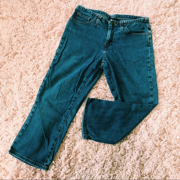 American Eagle ‘90s-Style Denim Capris - Picture 2 of 8